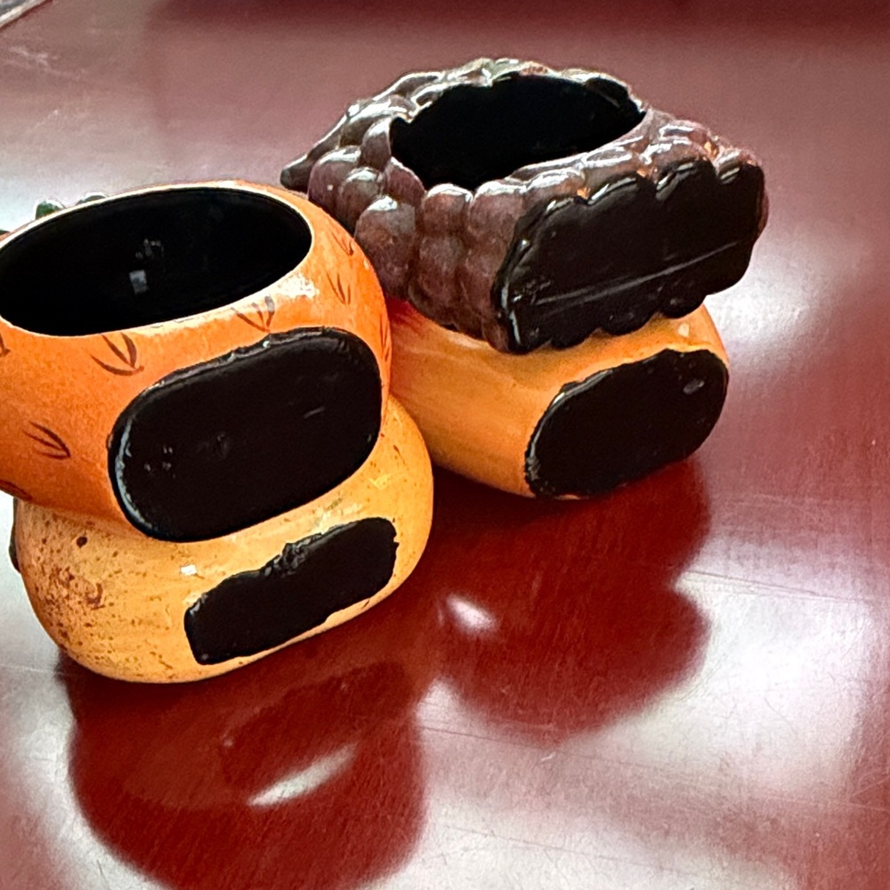 Painted Colorful Fruit Napkin Rings Set - Set of 4 - Picture 4 of 4